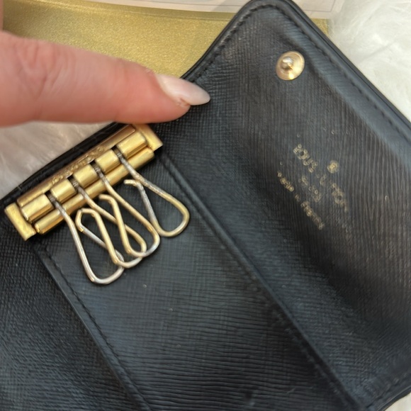 Louis Vuitton Monogram Navy Mini Lin 4 Key Case with COA - Picture 4 of 7
